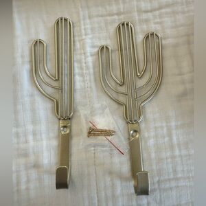 NIB Wall Mounted Modern Brass Tone Metal Saguaro Cactus Coat Hangers